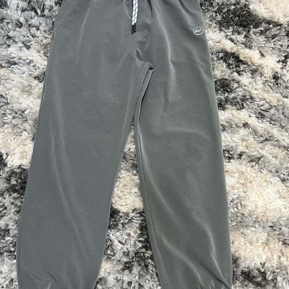 Vineyard Vines Performance Jogger Pants BOYS